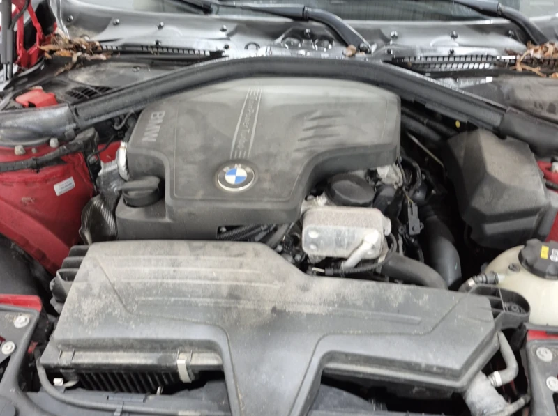 BMW 320 XDRIVE, снимка 16 - Автомобили и джипове - 52749613