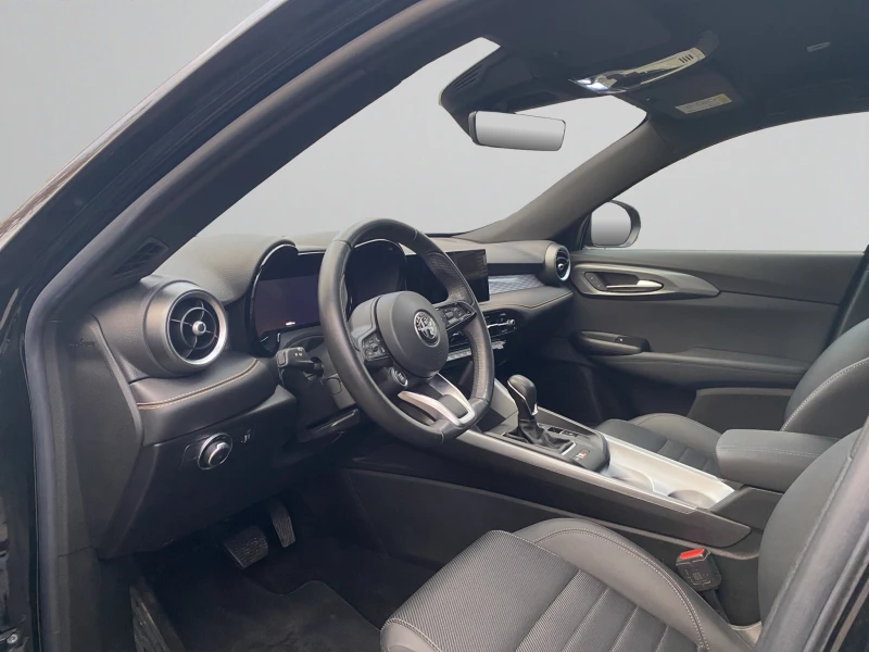 Alfa Romeo Tonale Ti 1.5 MHEV 160hp, снимка 9 - Автомобили и джипове - 52724589