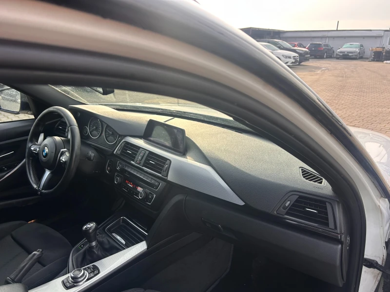 BMW 318 XDRIVE M-PACK NAVI EURO 5, снимка 11 - Автомобили и джипове - 52836959