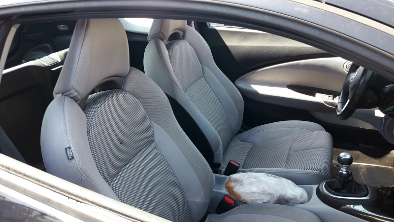 Honda Crz 1.5 iVTEC, снимка 13 - Автомобили и джипове - 53517917