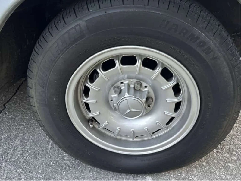 Mercedes-Benz 380 * Roadster 380SL * CARFAX * ЦЕНА ДО БГ, снимка 13 - Автомобили и джипове - 53523837