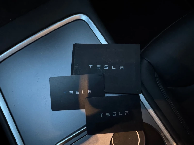 Tesla Model Y Performance 2023 Enhanced AP, снимка 11 - Автомобили и джипове - 53539560