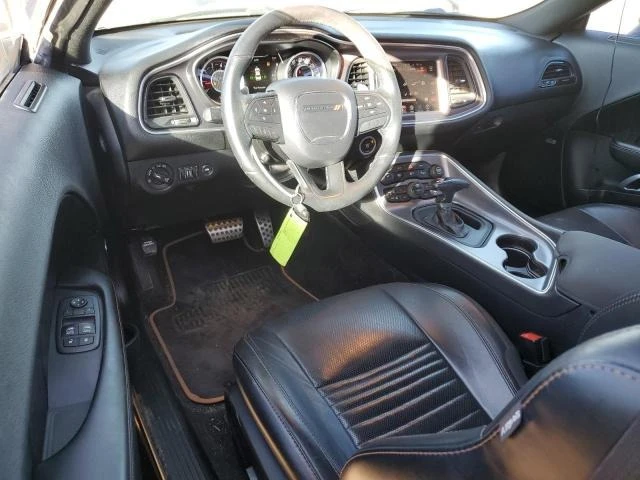 Dodge Challenger, снимка 8 - Автомобили и джипове - 54792611