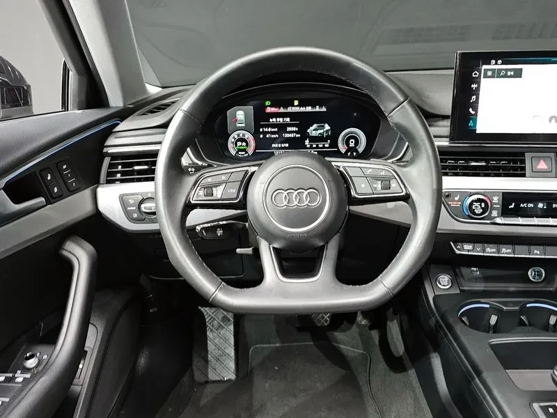 Audi A4 (B9) 40 Tfsi, снимка 13 - Автомобили и джипове - 54995024