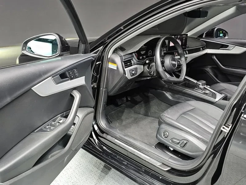 Audi A4 (B9) 40 Tfsi, снимка 10 - Автомобили и джипове - 54995024