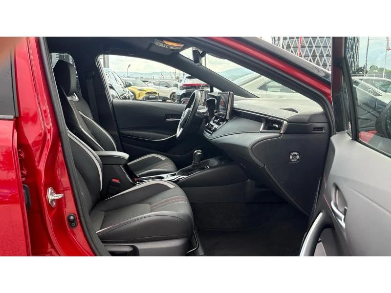Toyota Corolla HB 1.8HSD GR SPORT, снимка 6 - Автомобили и джипове - 55183396