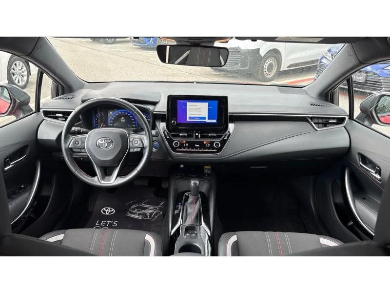 Toyota Corolla HB 1.8HSD GR SPORT, снимка 8 - Автомобили и джипове - 55183396