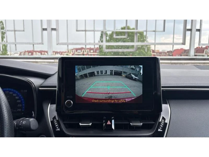Toyota Corolla HB 1.8HSD GR SPORT, снимка 15 - Автомобили и джипове - 55183396