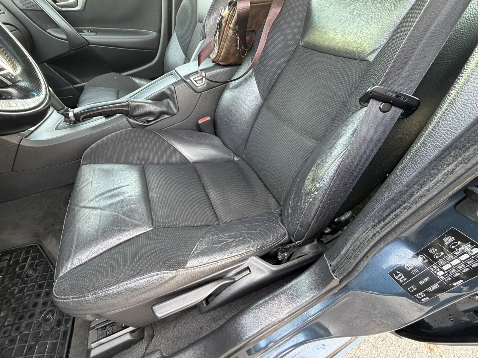 Volvo V70  - изображение 8