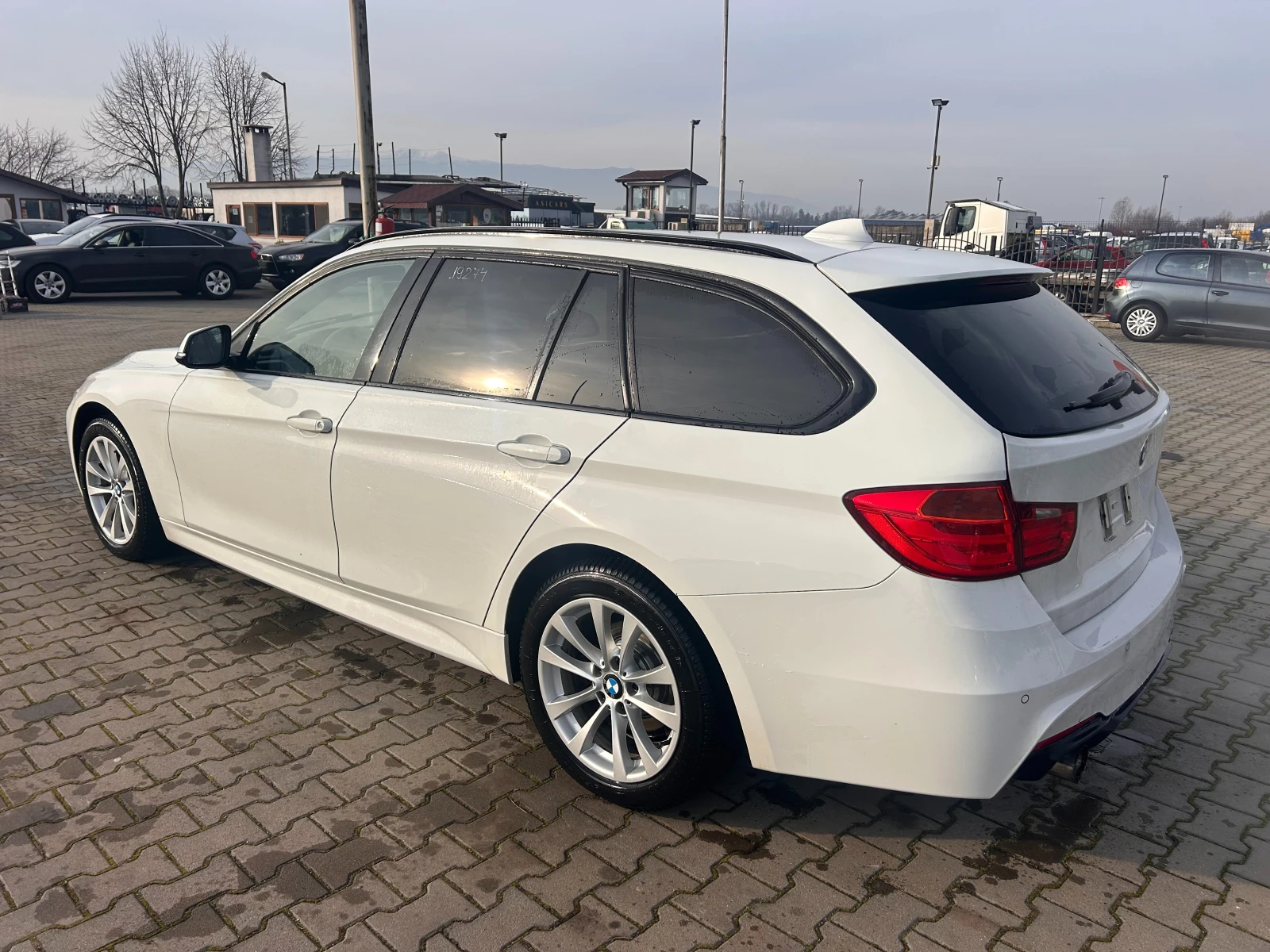BMW 318 XDRIVE M-PACK NAVI EURO 5 | Mobile.bg � ����������� 8