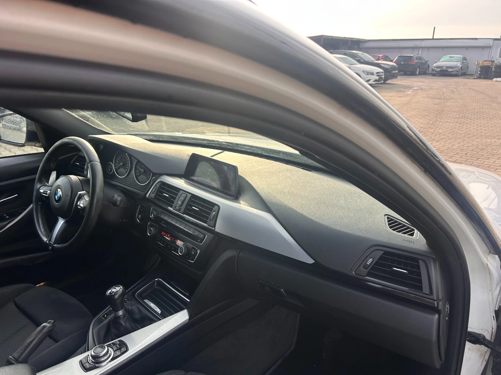 BMW 318 XDRIVE M-PACK NAVI EURO 5 | Mobile.bg � ����������� 11