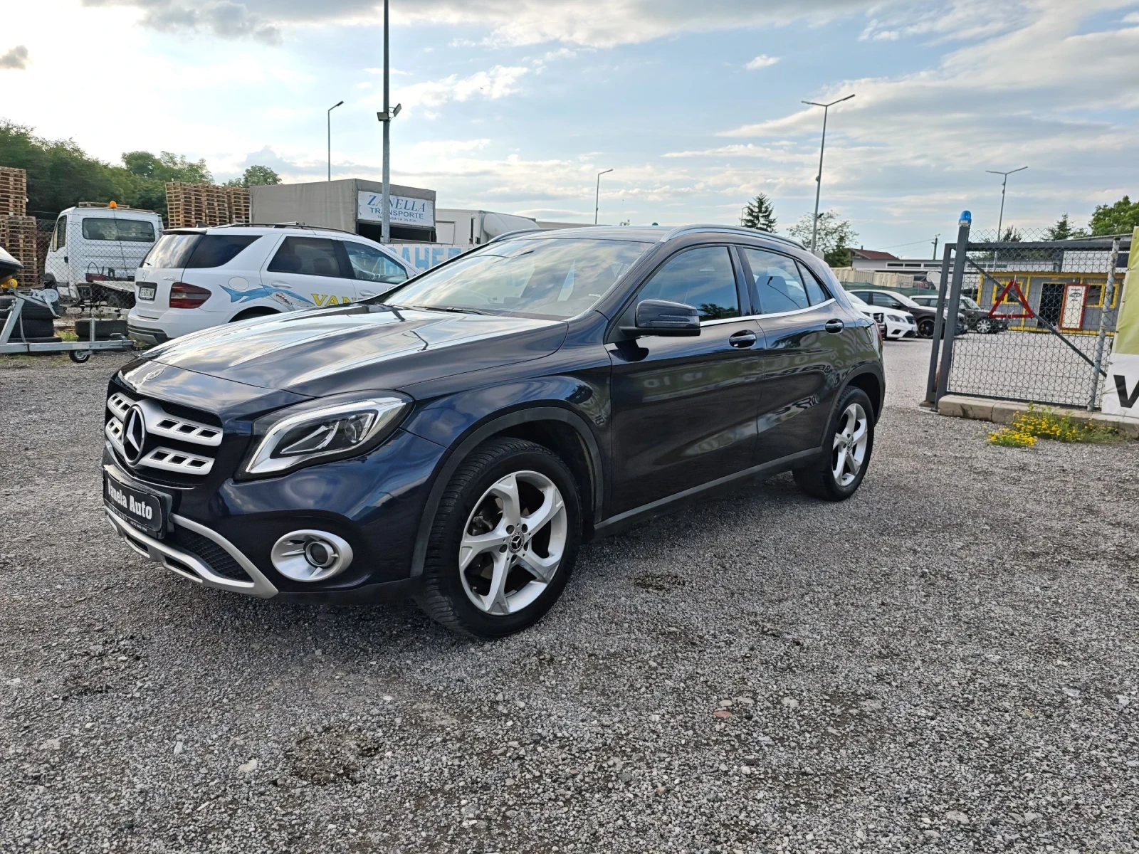 Mercedes-Benz GLA 220 Face 4x4 2018 ТОП, снимка 2 - Автомобили и джипове - 52867250