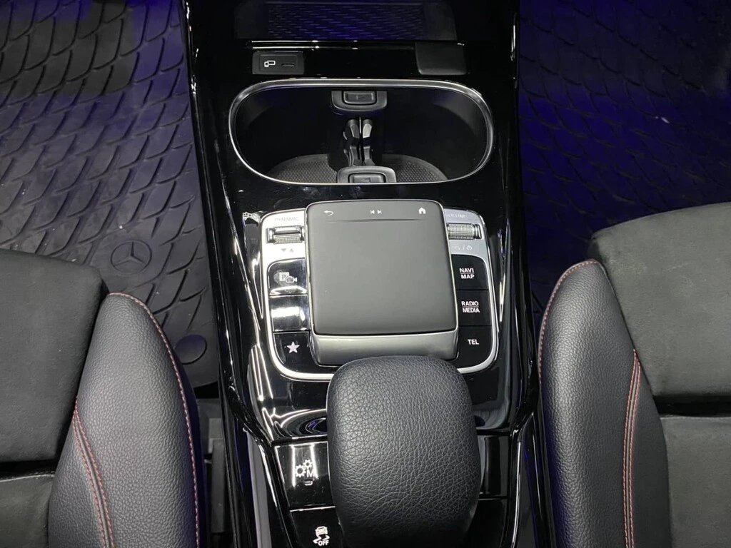 Mercedes-Benz CLA * AMG 35 4MATIC Coupe * CARFAX * ���� �� �� | Mobile.bg � ����������� 17