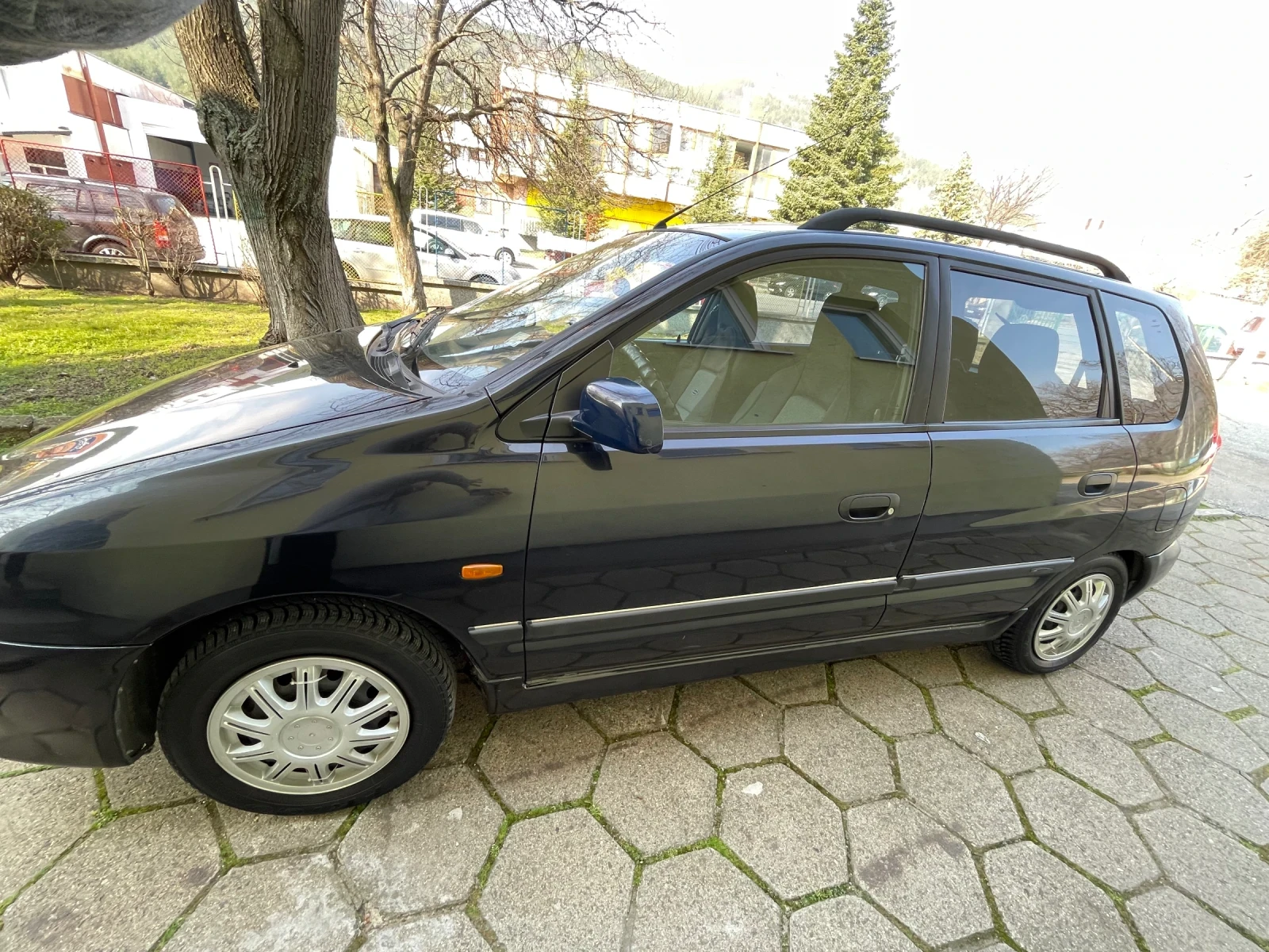 Mitsubishi Space star, снимка 4 - Автомобили и джипове - 53732486