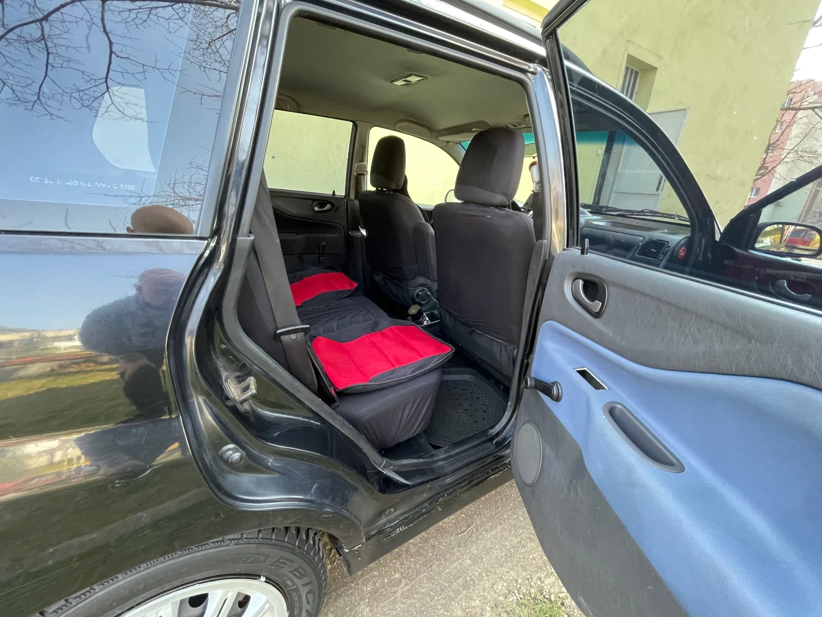 Mitsubishi Space star, снимка 16 - Автомобили и джипове - 53732486