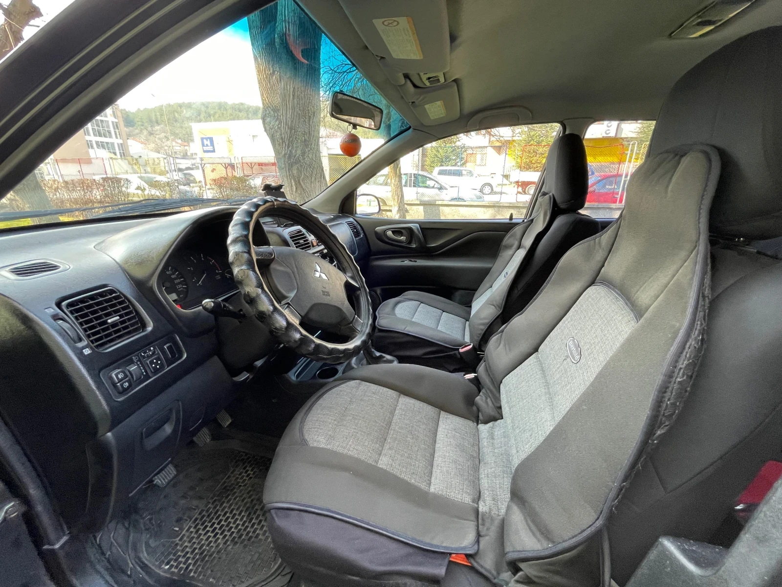 Mitsubishi Space star, снимка 9 - Автомобили и джипове - 53732486