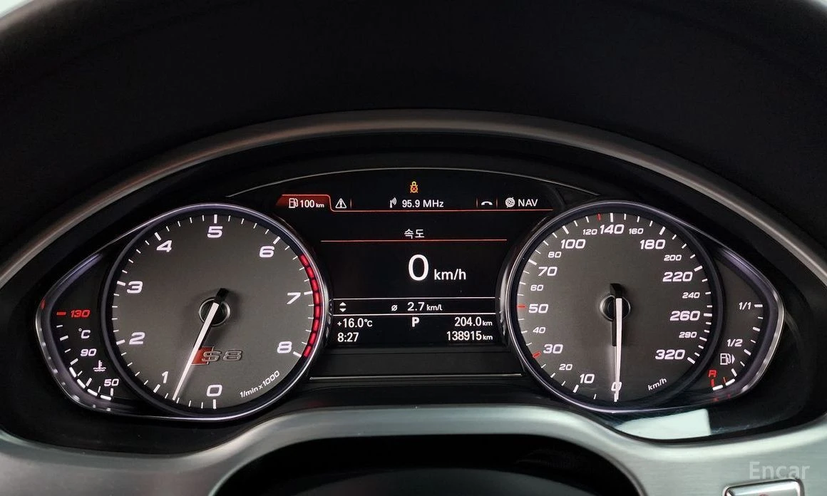 Audi S8, снимка 8 - Автомобили и джипове - 53915369