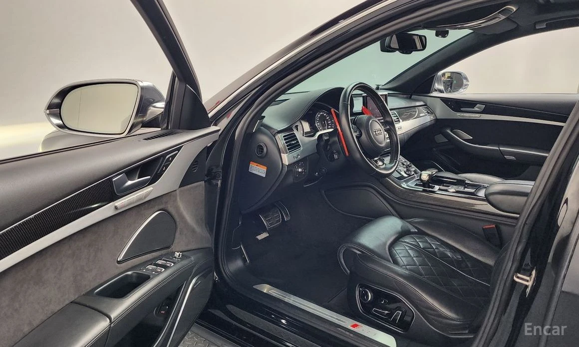 Audi S8, снимка 10 - Автомобили и джипове - 53915369