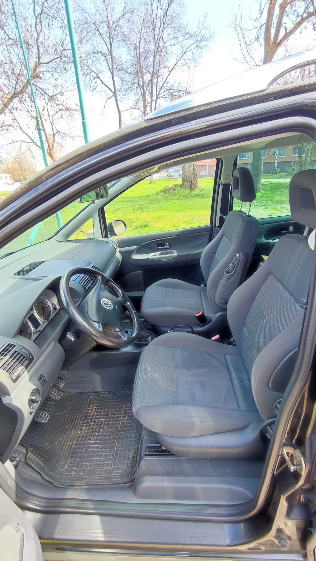 VW Sharan Ван, снимка 4 - Автомобили и джипове - 54162595