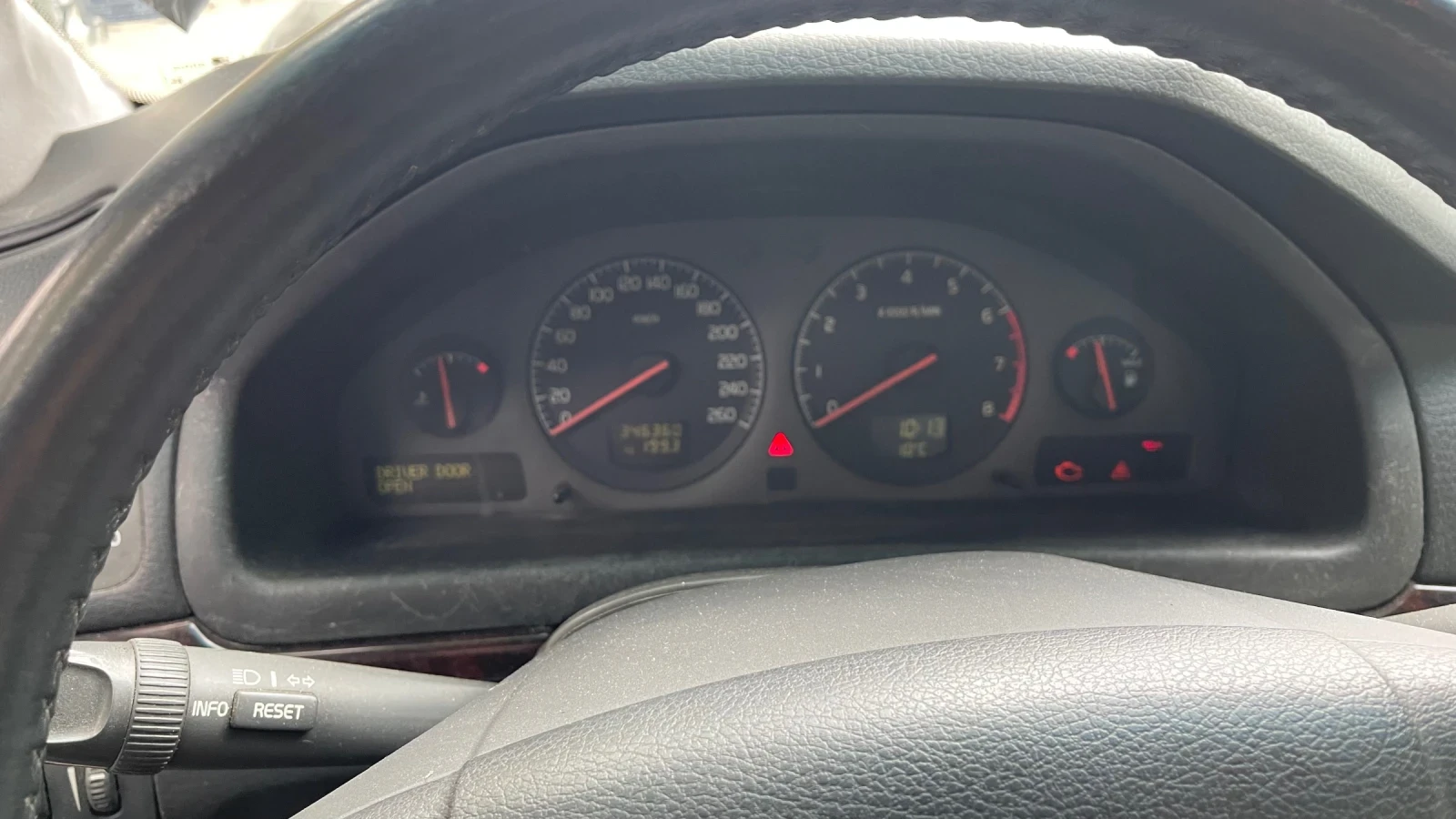 Volvo S80 Седан, снимка 8 - Автомобили и джипове - 54538003