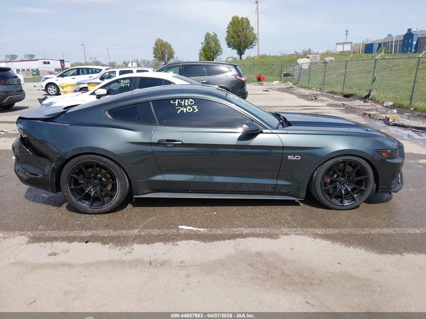 Ford Mustang 5.0l Gt, снимка 13 - Автомобили и джипове - 54655742