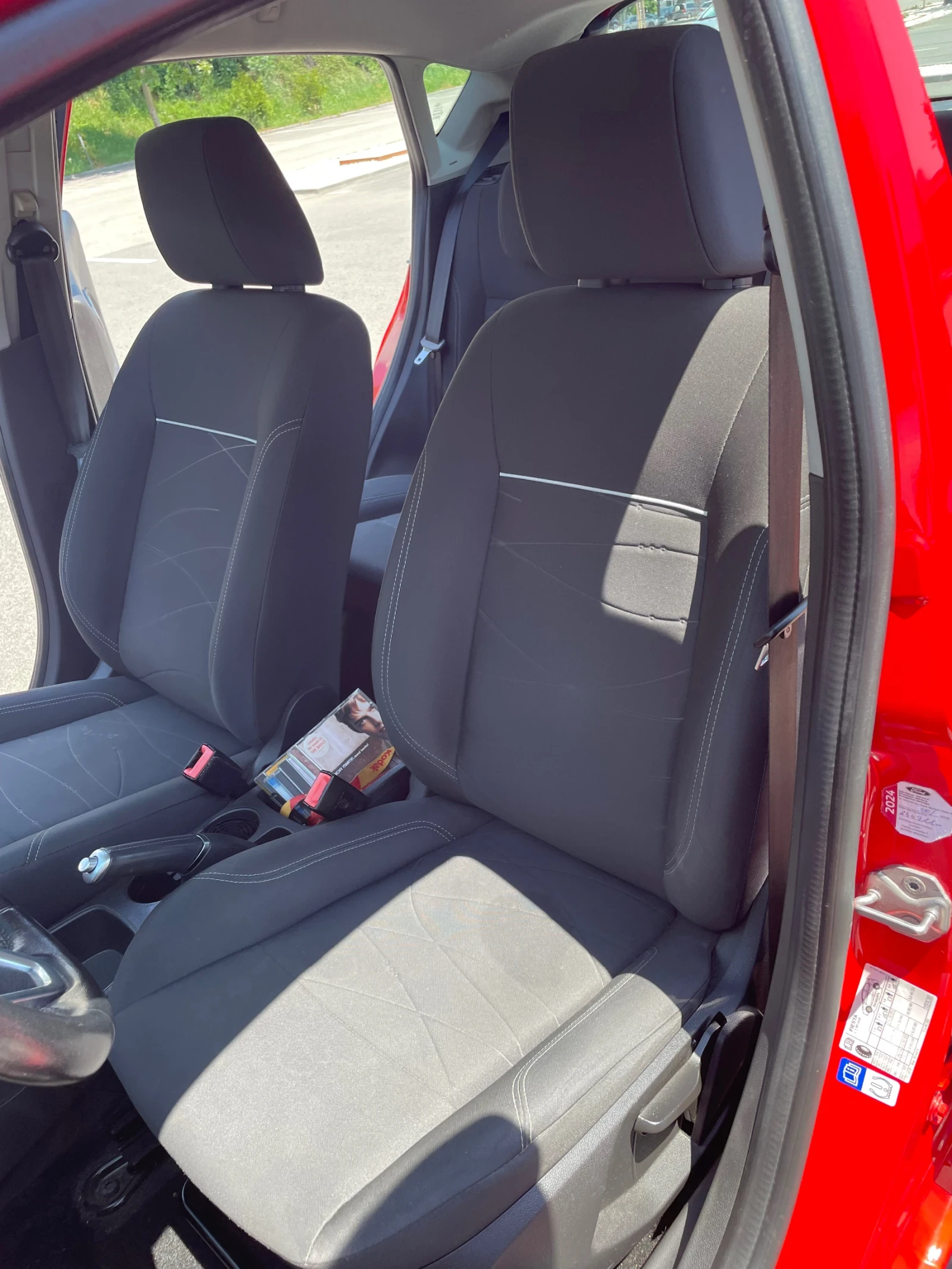 Ford Fiesta, снимка 8 - Автомобили и джипове - 54688134
