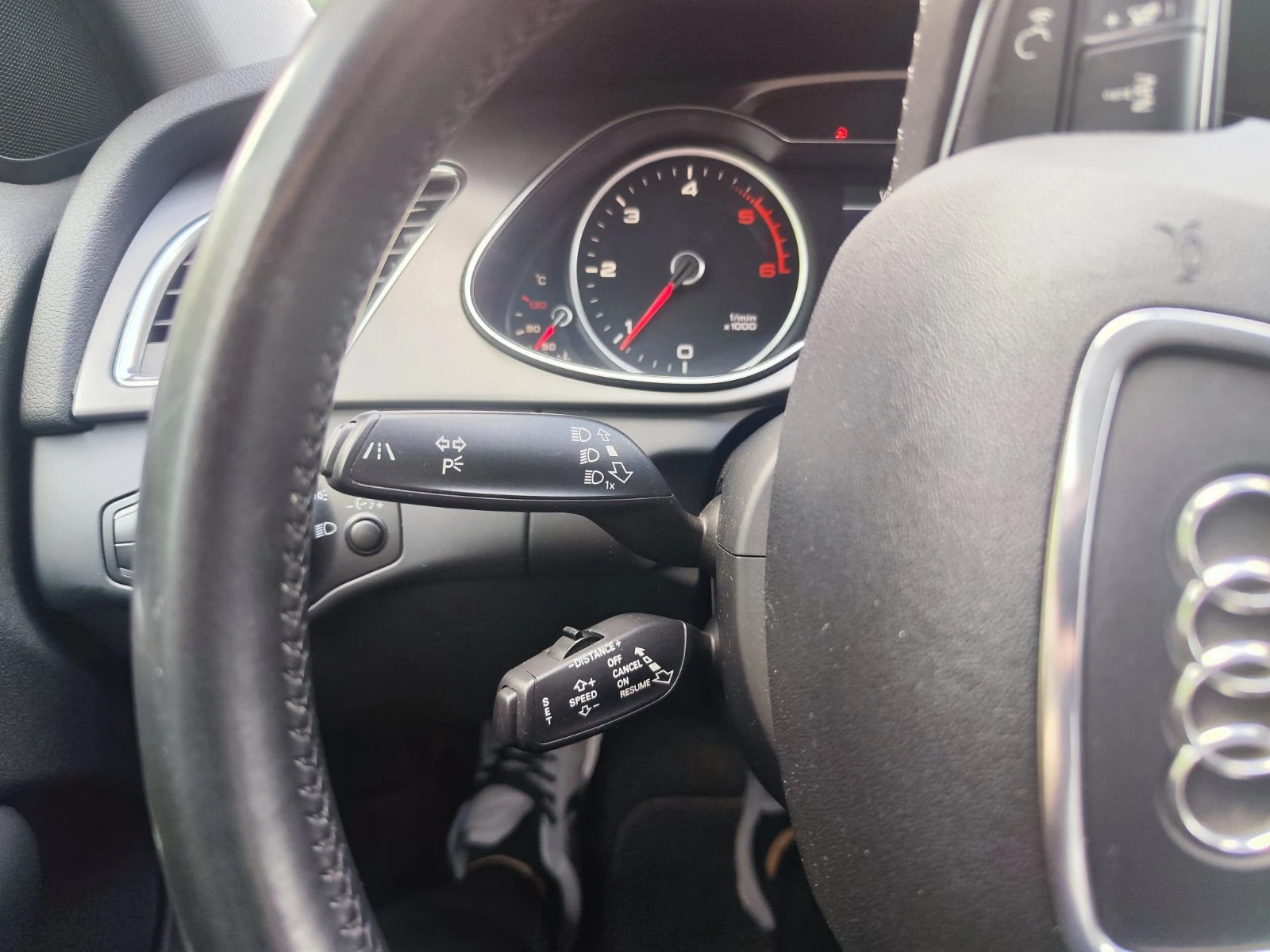 Audi A4 2.0TDI 177hp Facelift, снимка 9 - Автомобили и джипове - 54699319