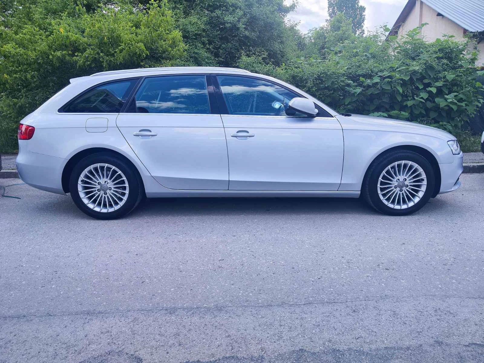 Audi A4 2.0TDI 177hp Facelift, снимка 6 - Автомобили и джипове - 54699319