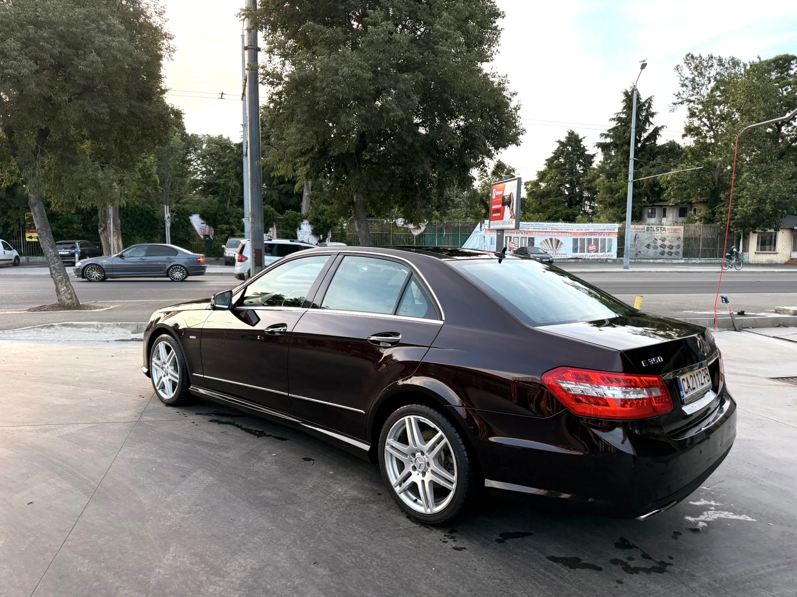 Mercedes-Benz E 350 CDI AMG PACK, снимка 4 - Автомобили и джипове - 54874774