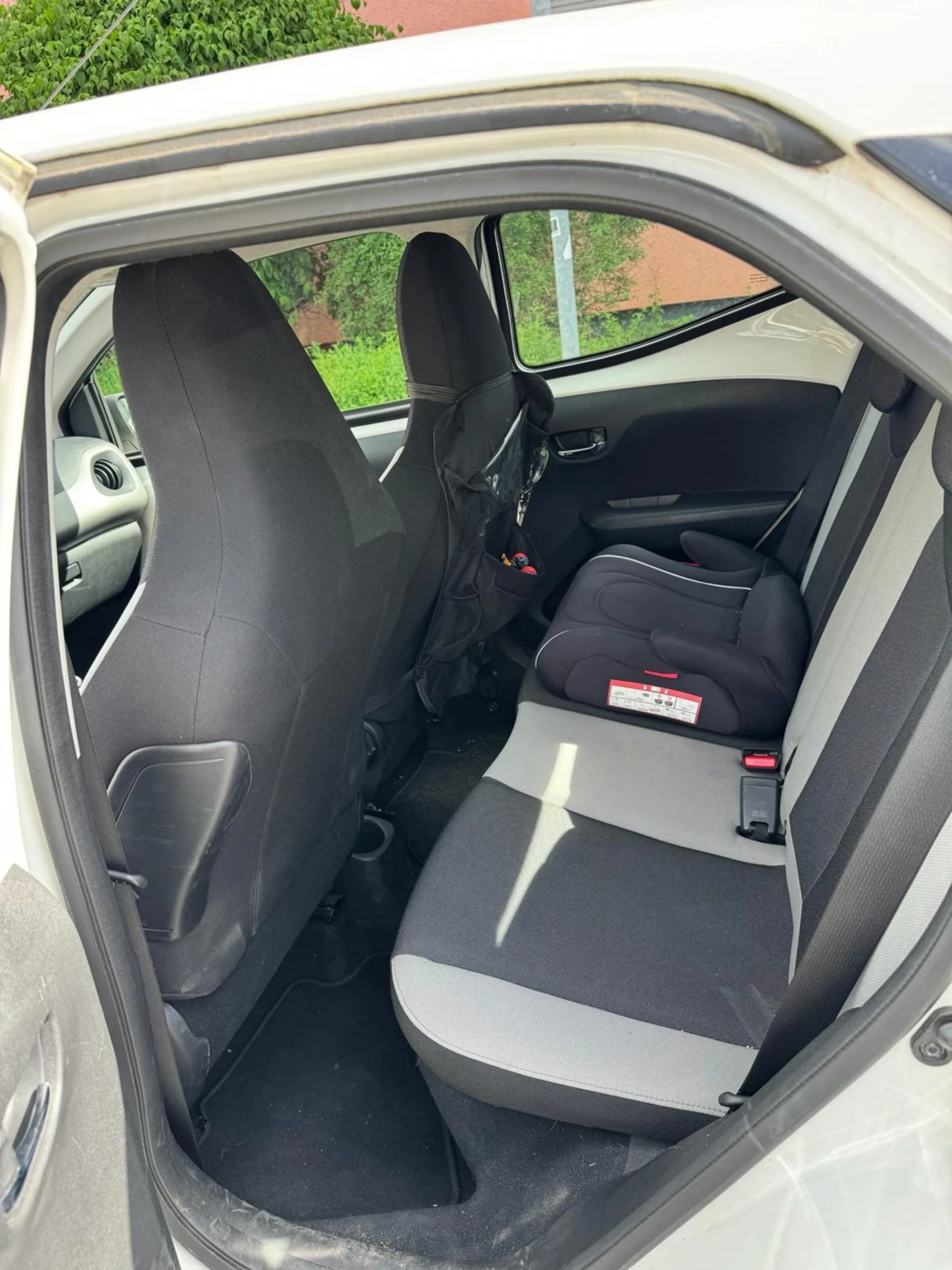 Toyota Aygo, снимка 10 - Автомобили и джипове - 54948173