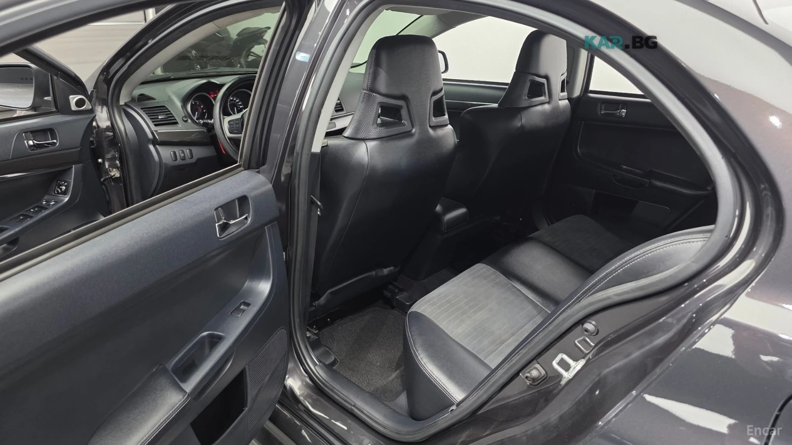Mitsubishi Lancer EVOLUTION Автокредит Цена до България, снимка 14 - Автомобили и джипове - 55218524