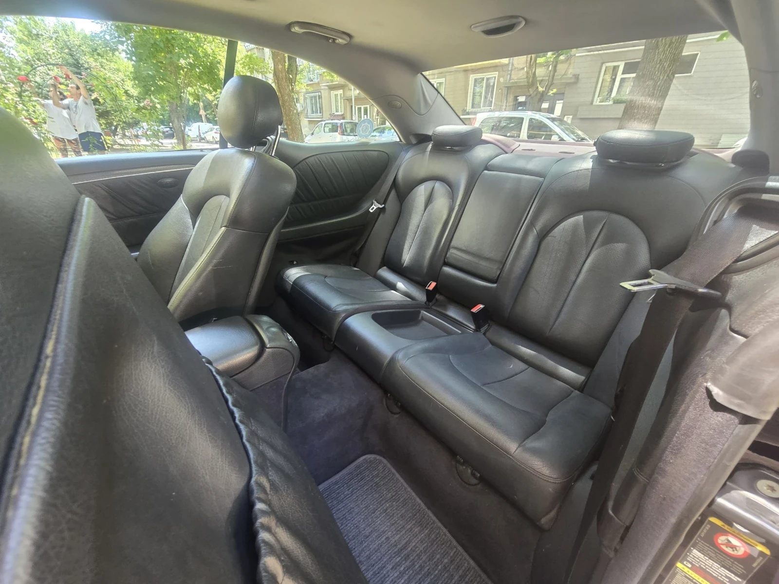 Mercedes-Benz CLK 270, снимка 7 - Автомобили и джипове - 55243760