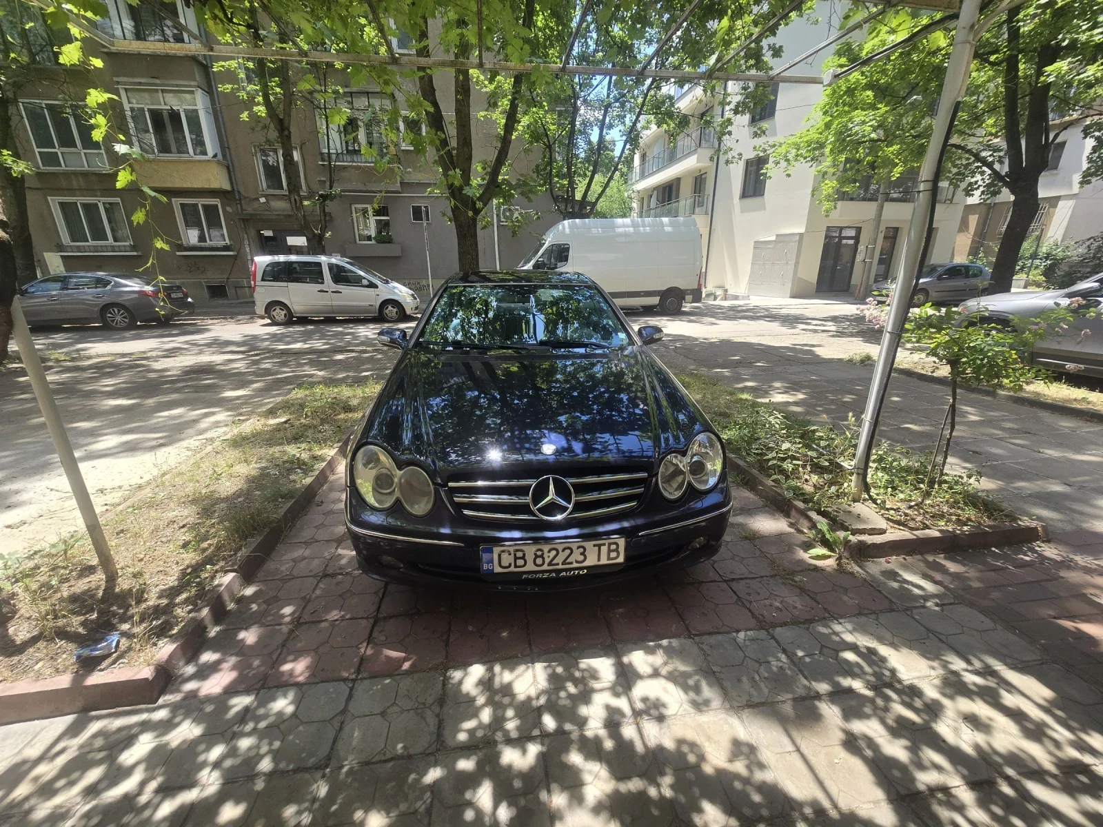 Mercedes-Benz CLK 270, снимка 2 - Автомобили и джипове - 55243760