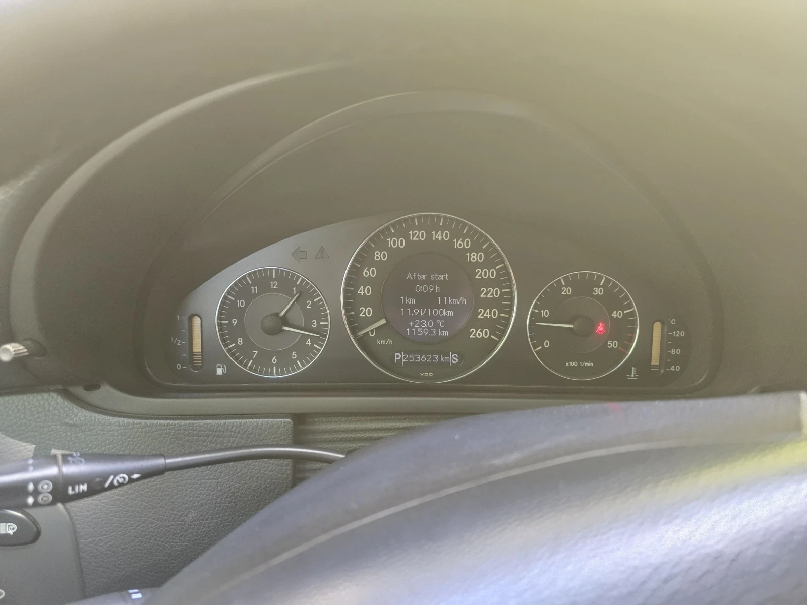 Mercedes-Benz CLK 270, снимка 10 - Автомобили и джипове - 55243760