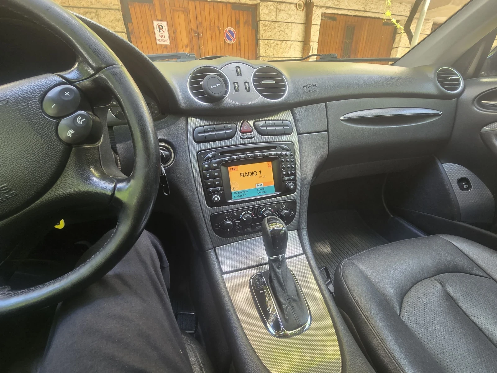 Mercedes-Benz CLK 270, снимка 9 - Автомобили и джипове - 55243760