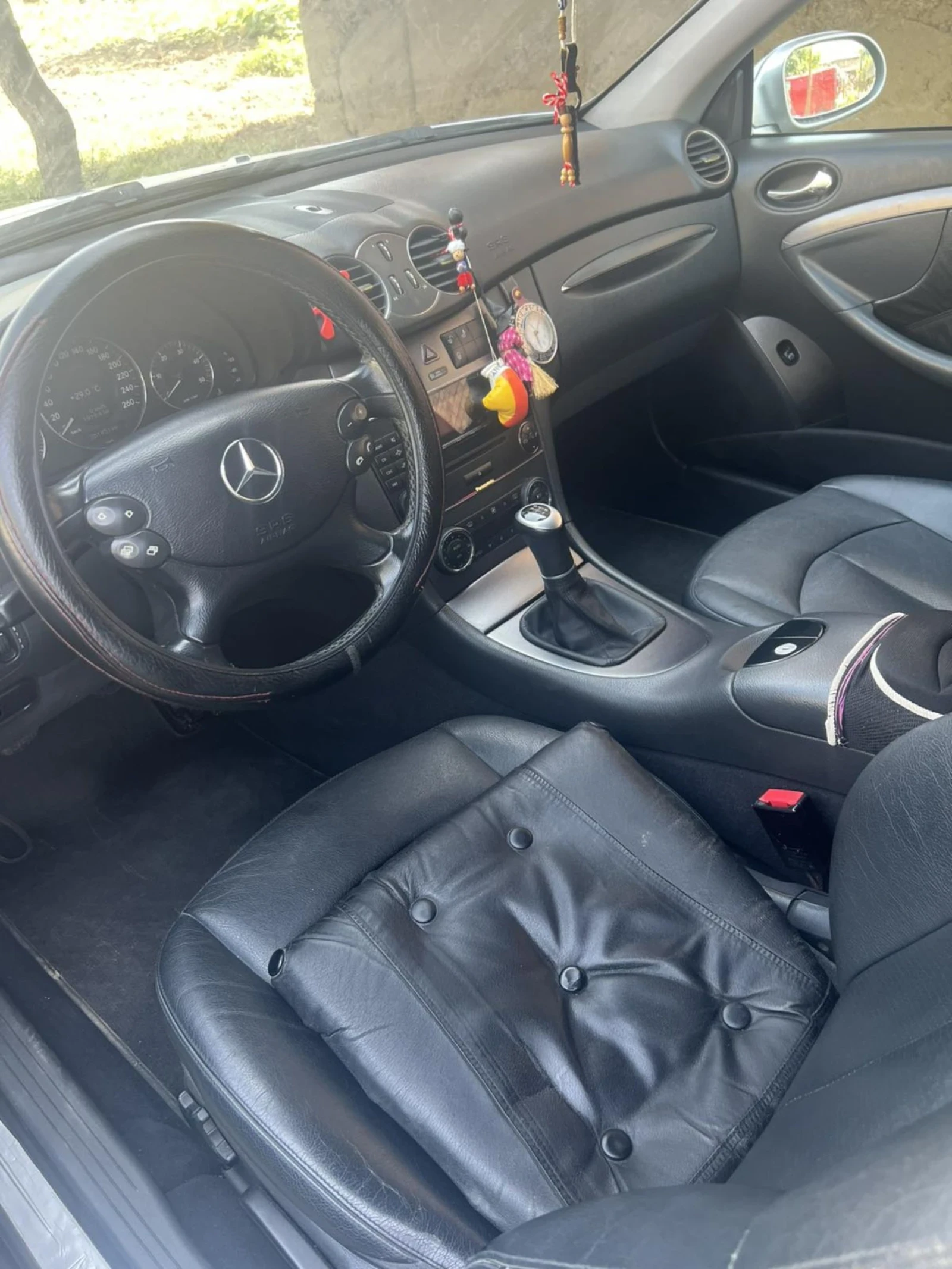 Mercedes-Benz CLK 270 CDI, снимка 3 - Автомобили и джипове - 55953351