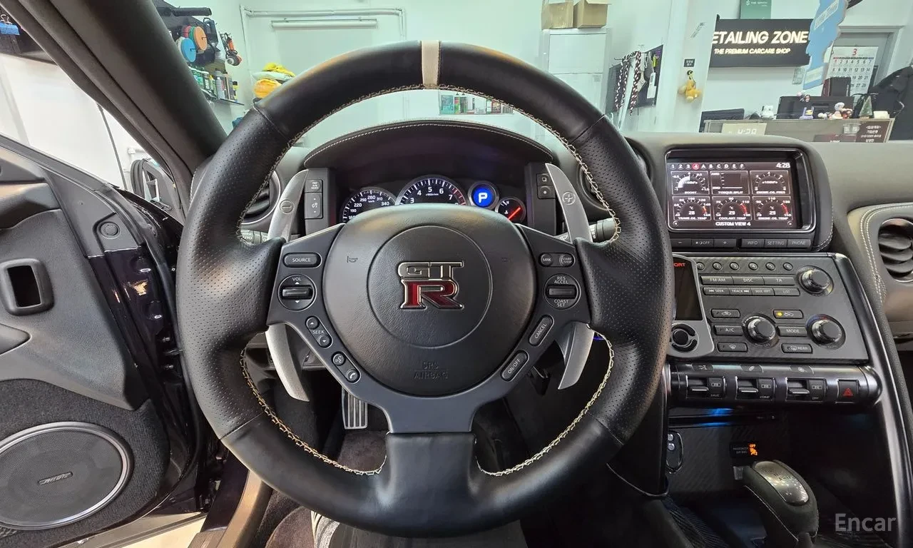 Nissan Gt-r Midnight OPAL Edition | 650HP Setup, снимка 10 - Автомобили и джипове - 56060798