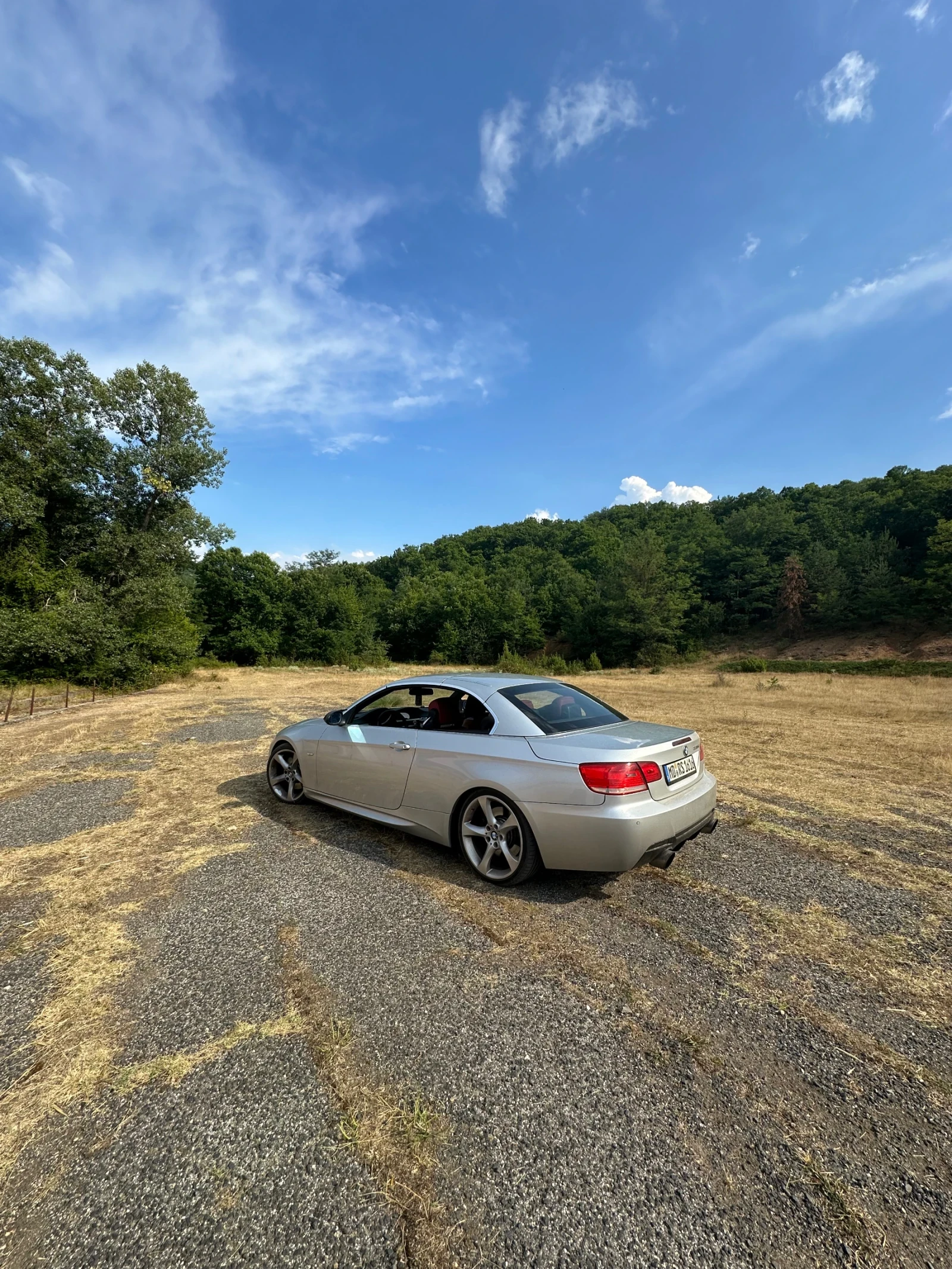 BMW 330, снимка 3 - Автомобили и джипове - 56509634