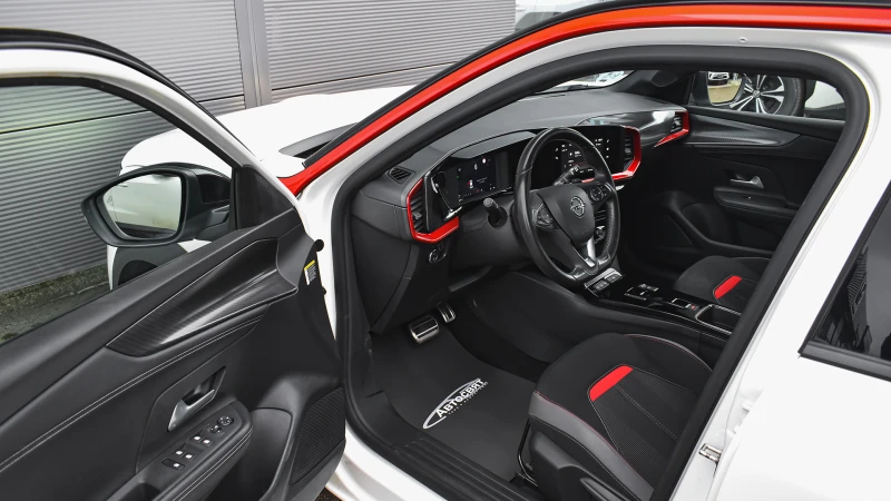 Opel Mokka 1.2Ti GS Line Automatic, снимка 8 - Автомобили и джипове - 49916994