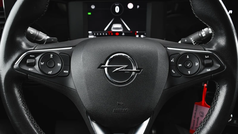 Opel Mokka 1.2Ti GS Line Automatic, снимка 13 - Автомобили и джипове - 49916994