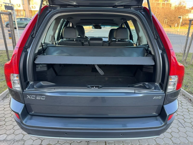 Volvo Xc90 2.4D5/4x4/7MECTEH, снимка 15 - Автомобили и джипове - 53167397
