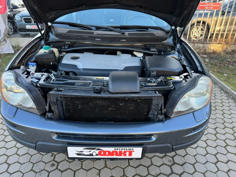 Volvo Xc90 2.4D5/4x4/7MECTEH, снимка 17 - Автомобили и джипове - 53167397