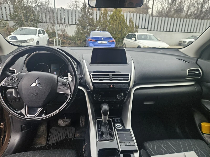 Mitsubishi Eclipse Cross 1.5Т S-AWC, снимка 8 - Автомобили и джипове - 53333622