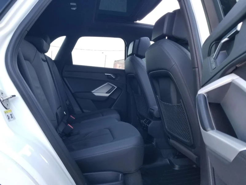 Audi Q3 * quattro Premium * CARFAX * ЦЕНА ДО БГ, снимка 10 - Автомобили и джипове - 53456169