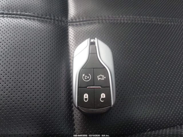 Maserati Levante * GT* 3.0T* КОЖА* ПОДГРЕВ* FULL*  - изображение 10