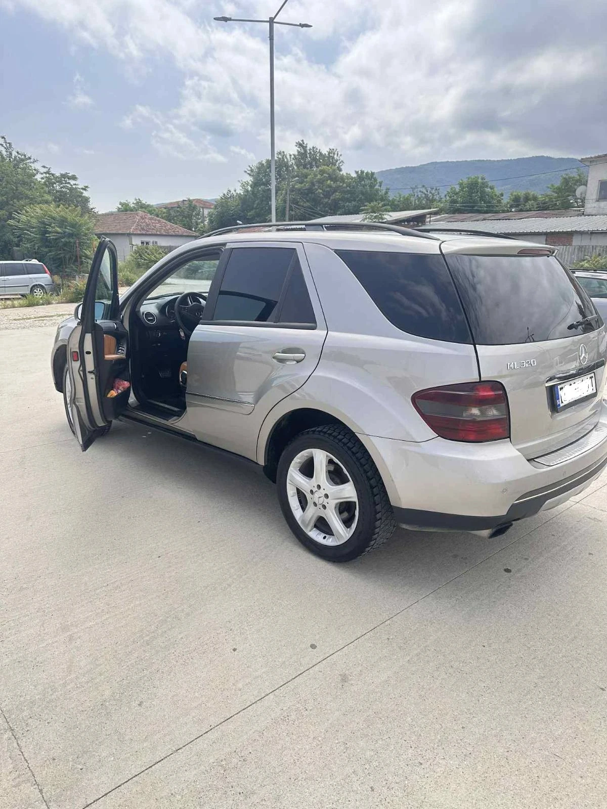 Mercedes-Benz ML 320, снимка 1