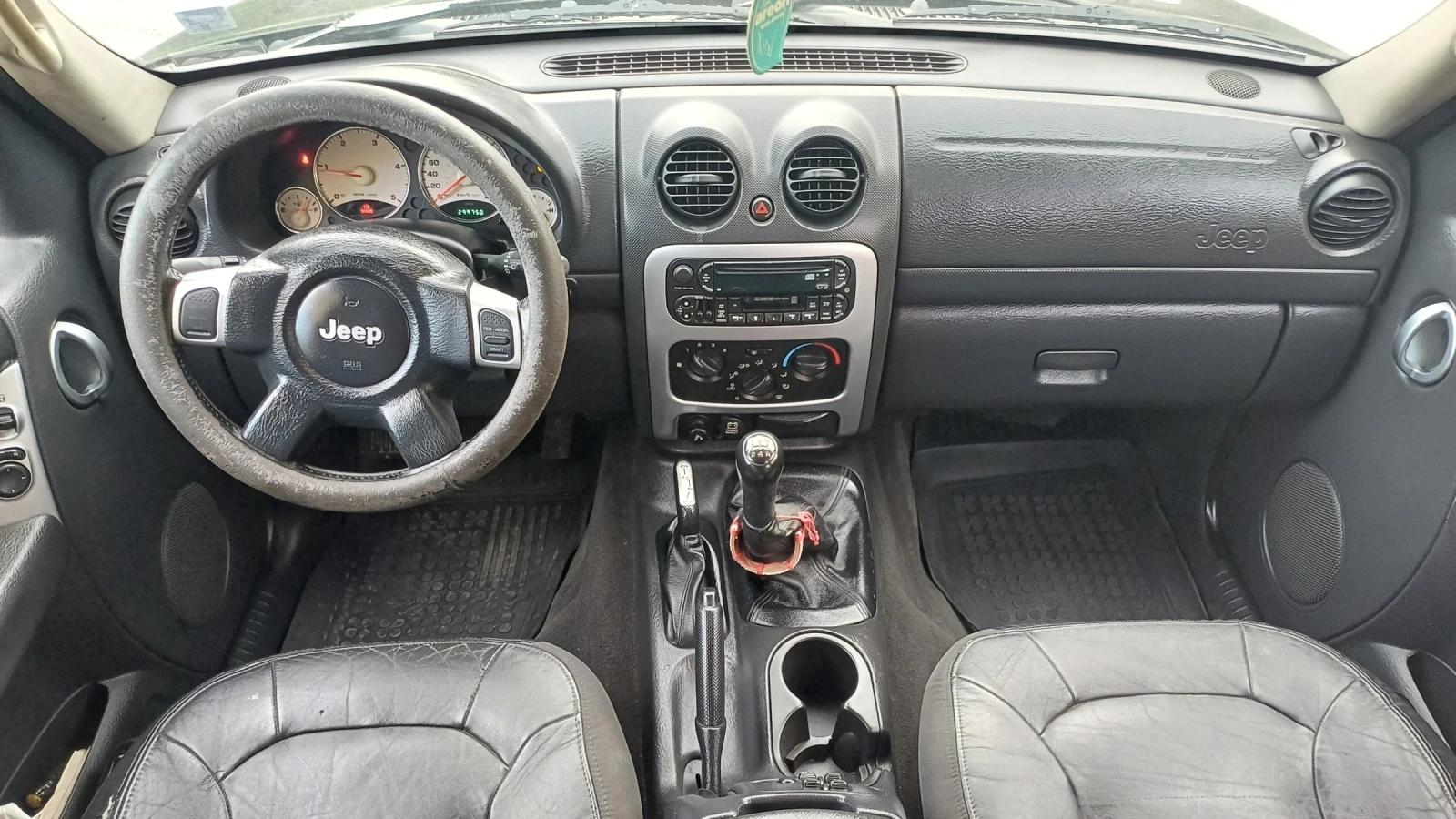 Jeep Cherokee 2.5D - изображение 7