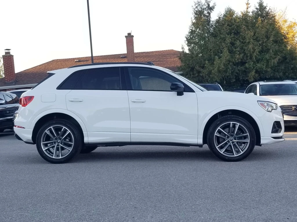 Audi Q3 * quattro Premium * CARFAX * ЦЕНА ДО БГ - изображение 6