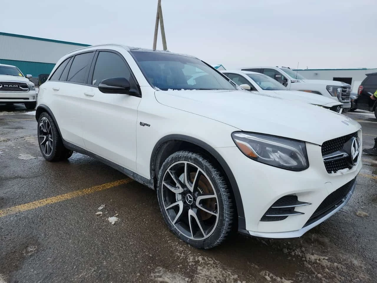 Mercedes-Benz GLC * AMG 43 * CARFAX * ЦЕНА ДО БГ - изображение 2
