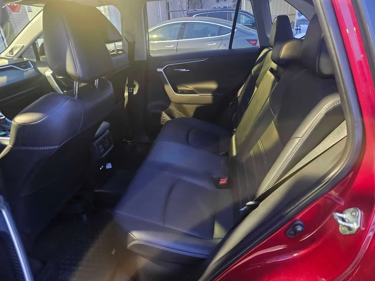 Toyota Rav4 * Hybrid Limited * CARFAX * ПАНОРАМА * KEYLESS *  - изображение 9